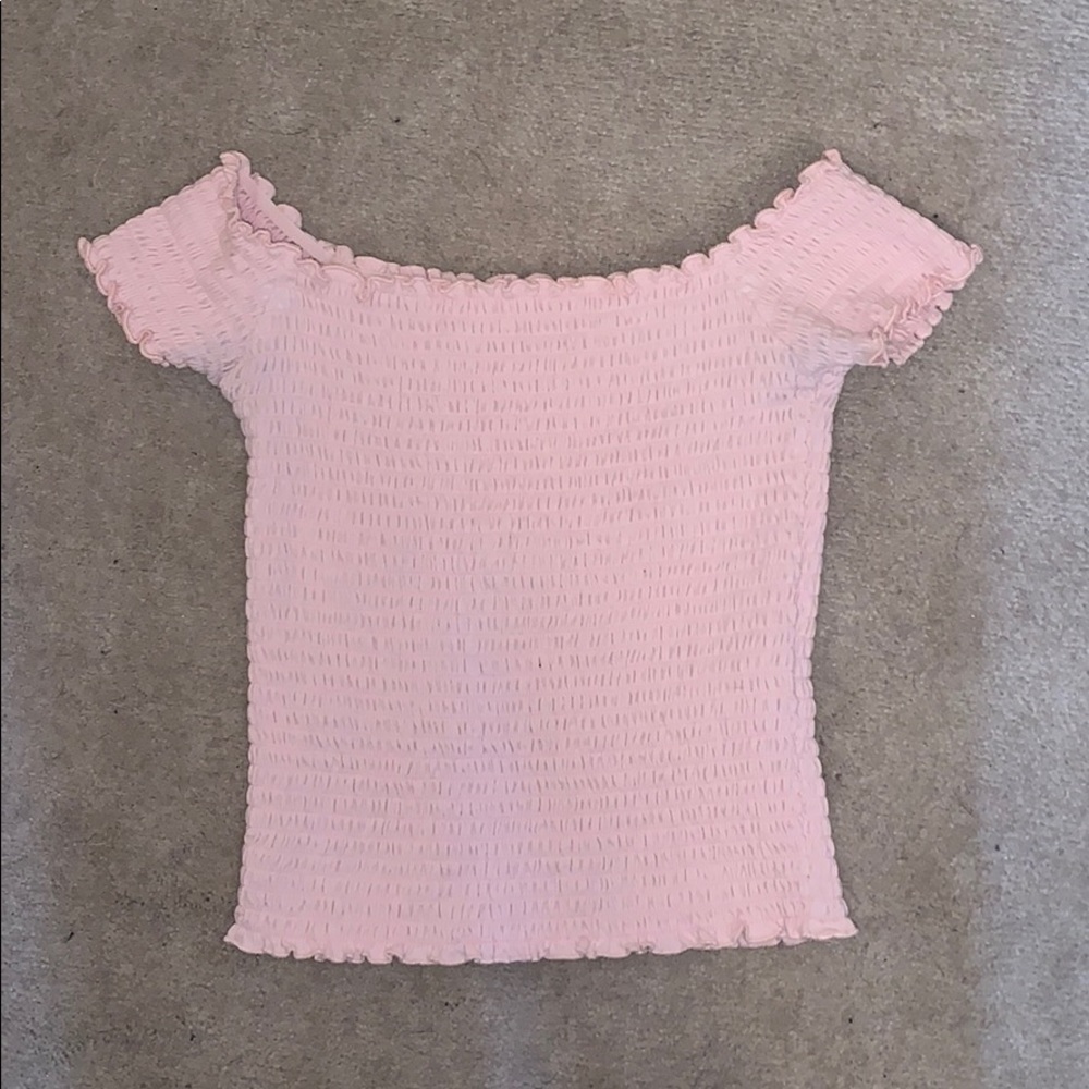 Pink scrunchy off the shoulder top!